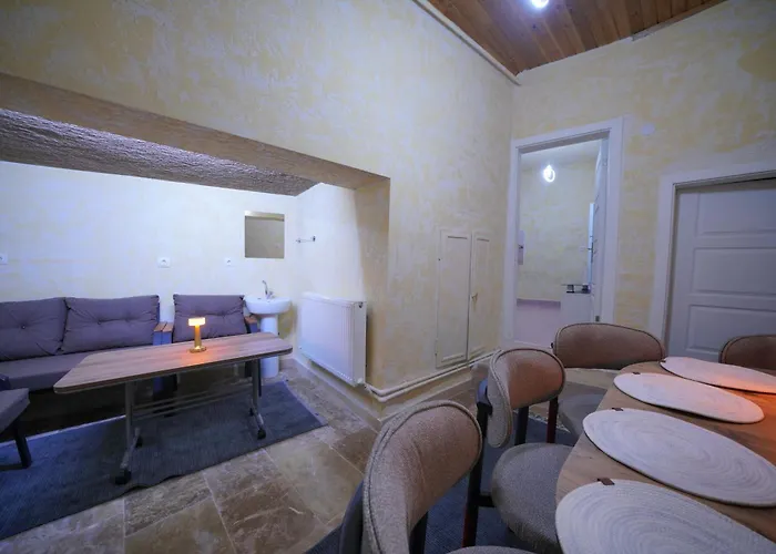 My Cave * غوريمِيه